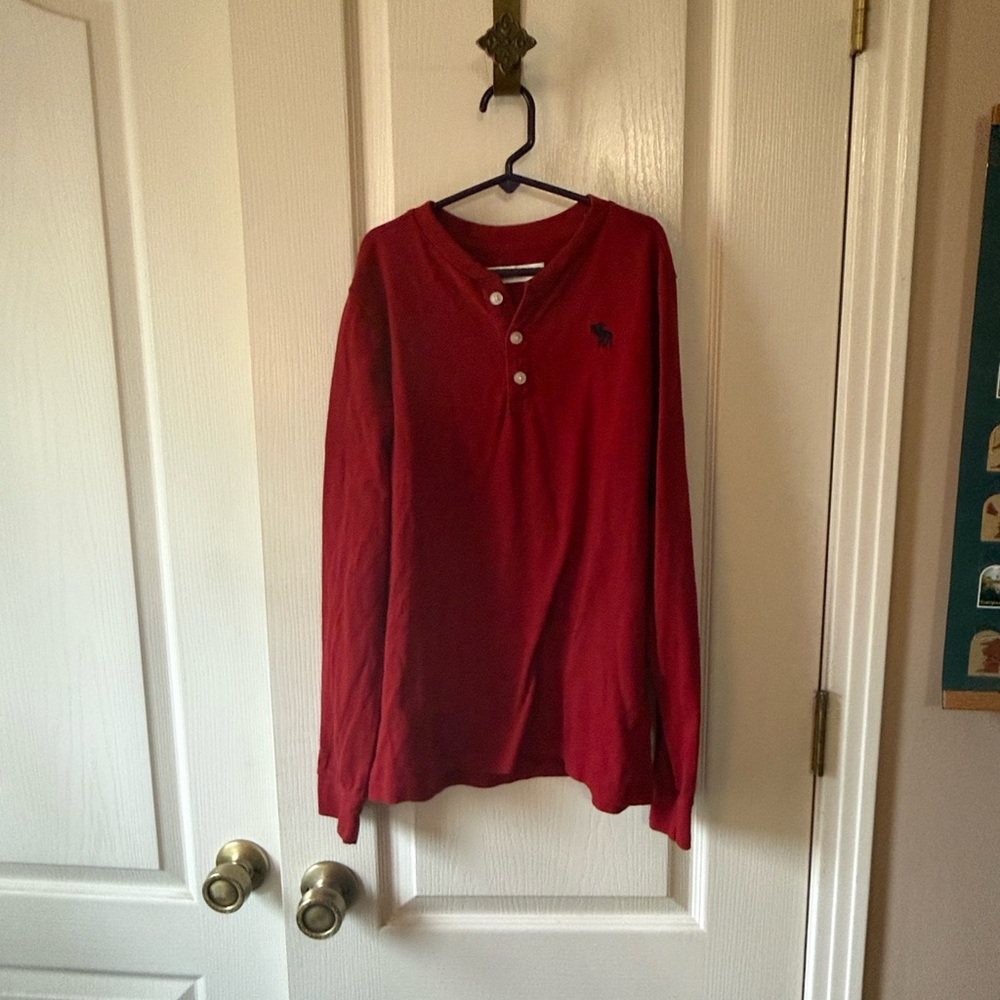 F10 Abercrombie Kids Red Long Sleeve Henley